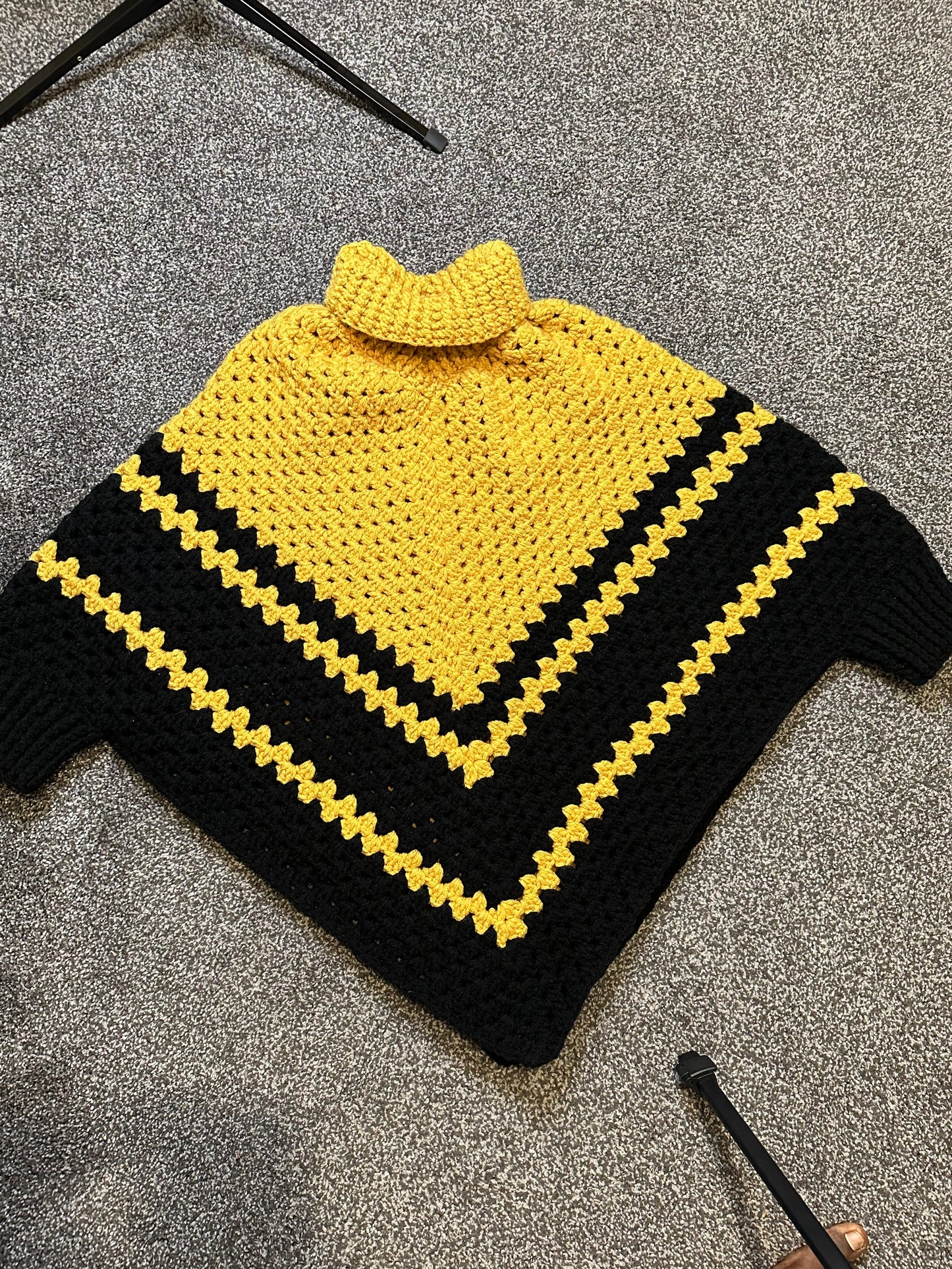 Crochet Poncho(Medium with/without sleeve or turtle neck)